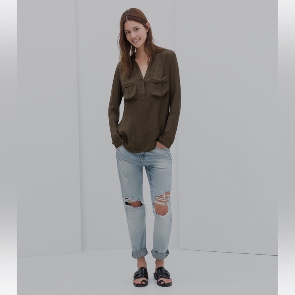 LOOSE FIT SHIRT